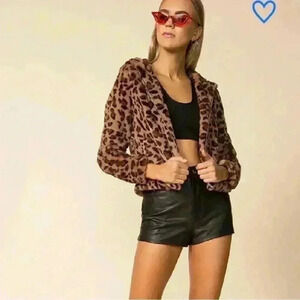 NWOT superdown natalia faux fur hoodie XSMALL